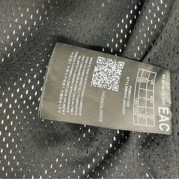 GUESS Venice Island Tropical Bomber Jacket sz LG - Picture 6 of 16